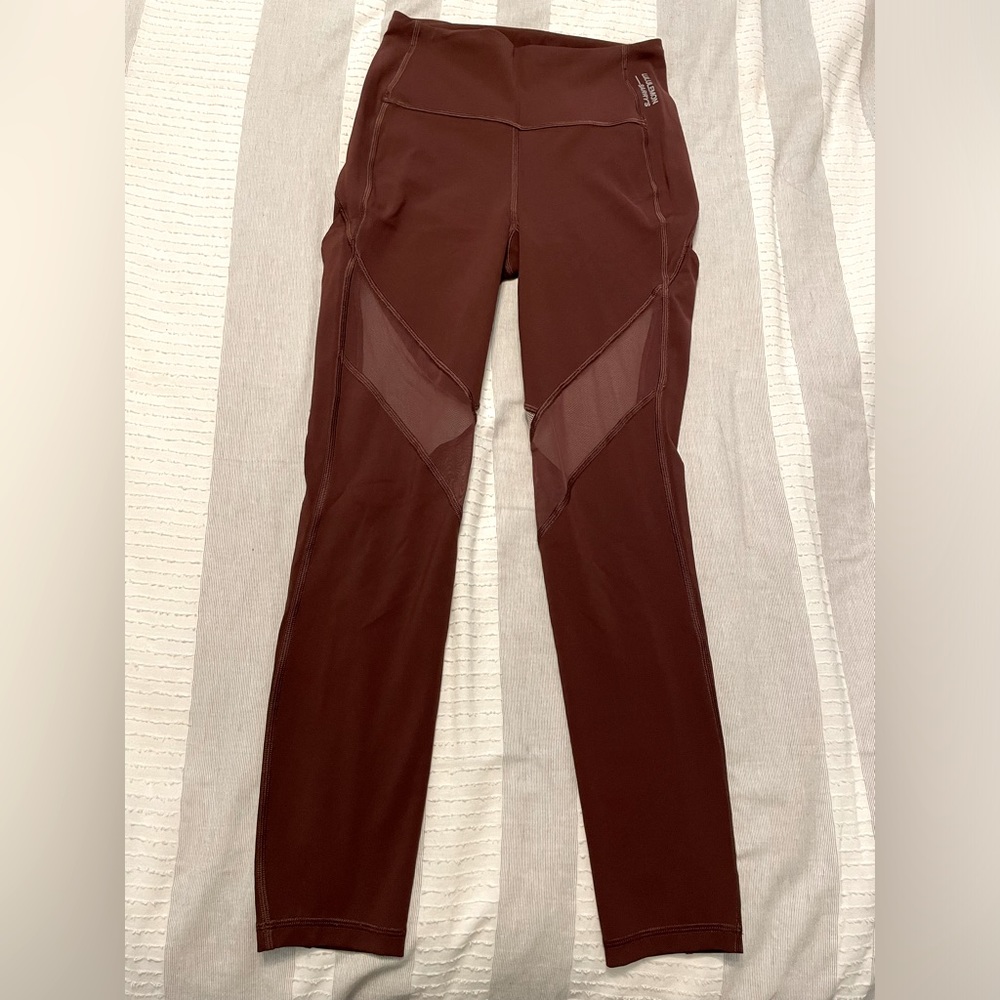 lululemon x Barry’s Bootcamp Special Edition Leggings